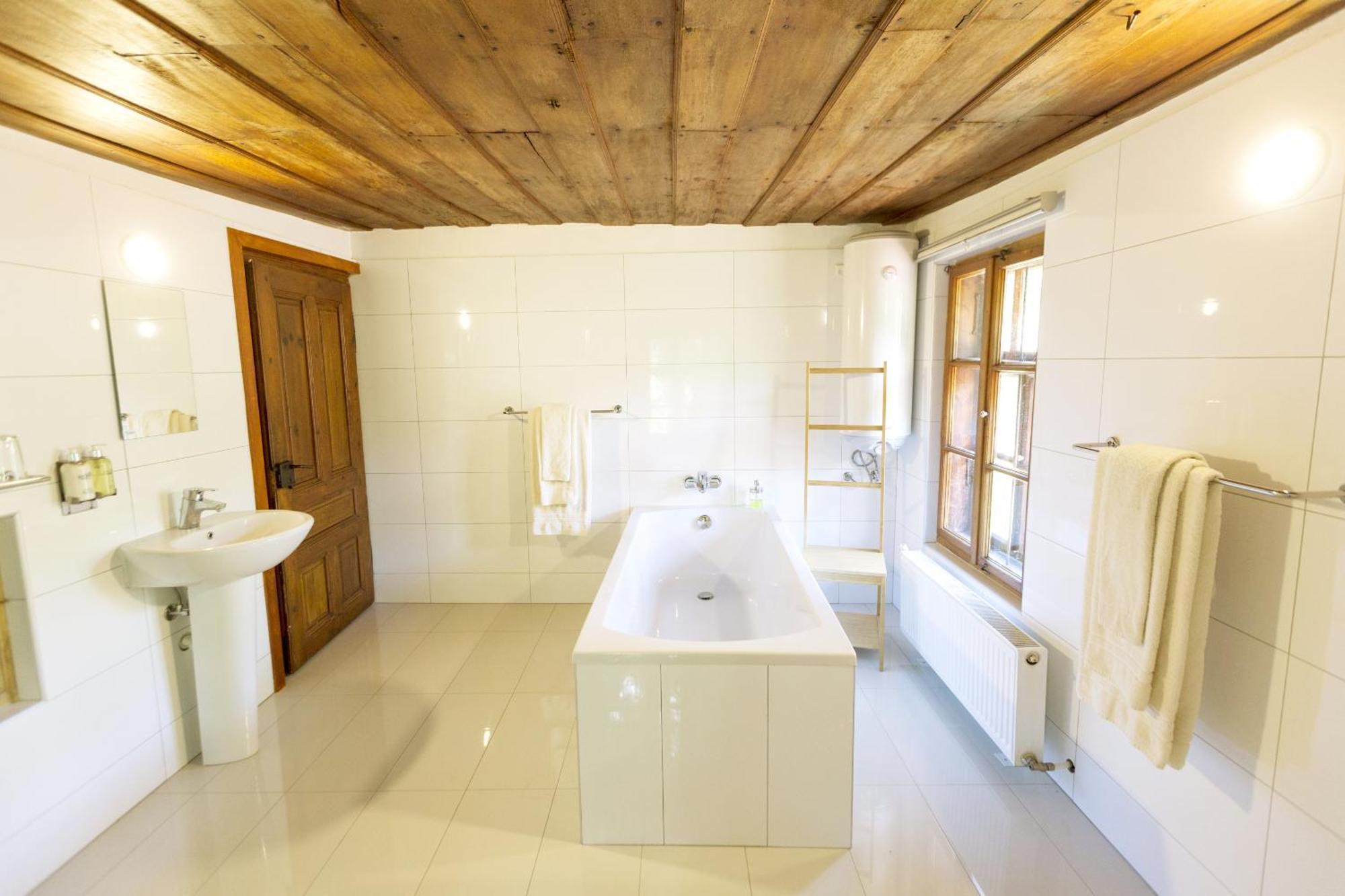 Little River Guest House Gabrovo Exterior photo