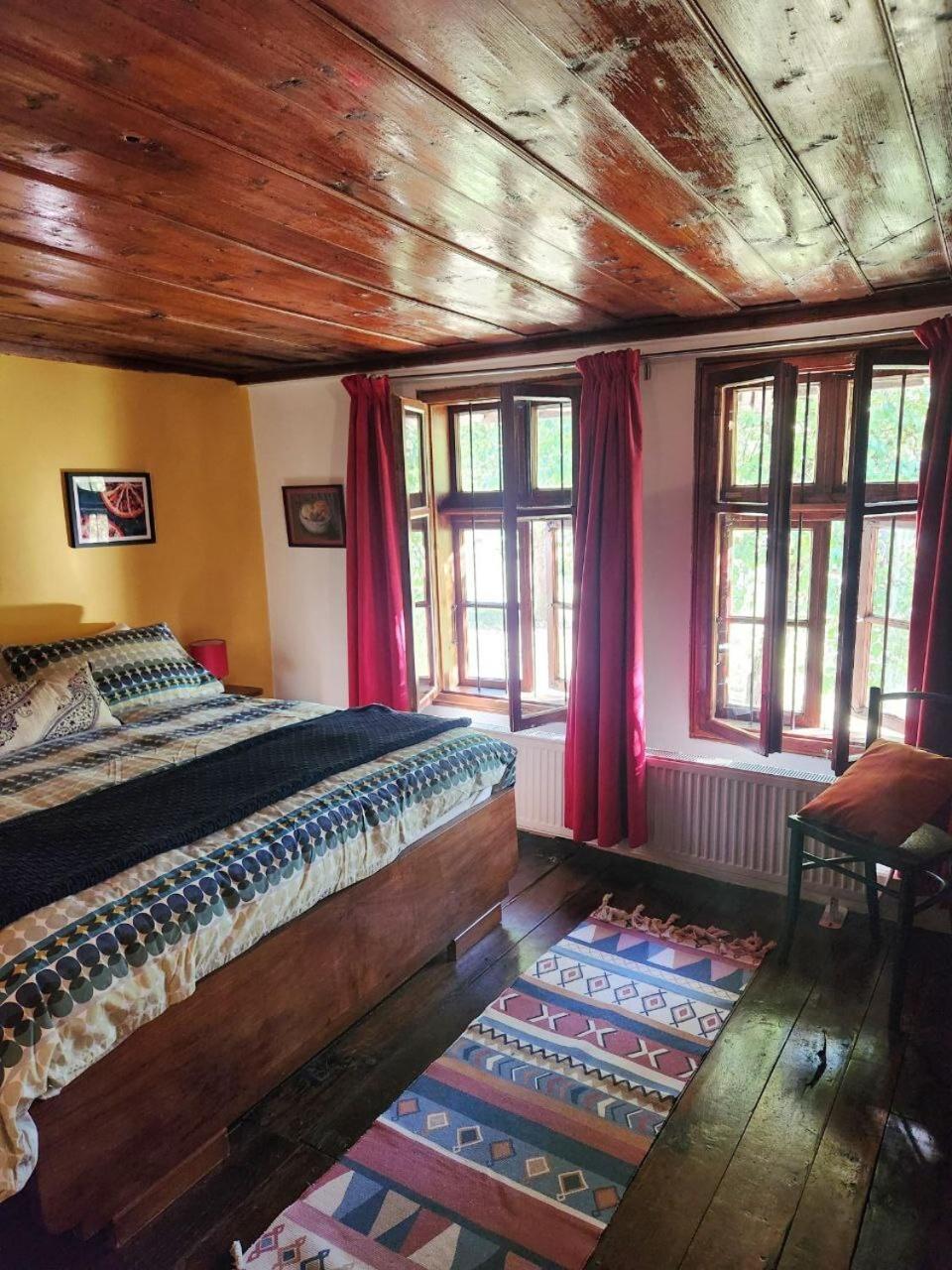 Little River Guest House Gabrovo Room photo